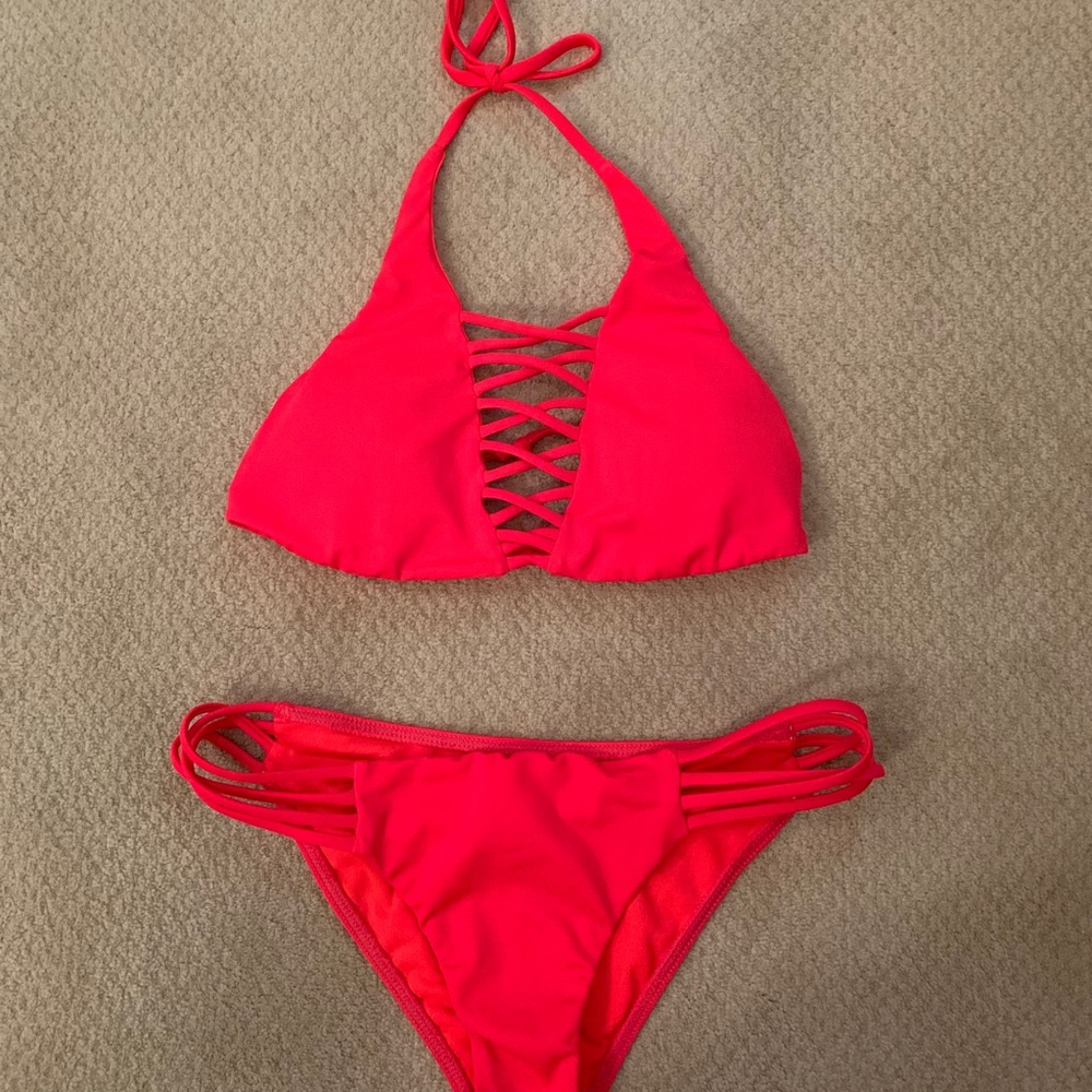 Women’s Billabong bikini